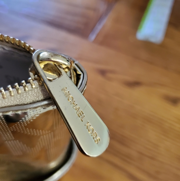 Michael Kors mirror gold tote - Picture 6 of 7